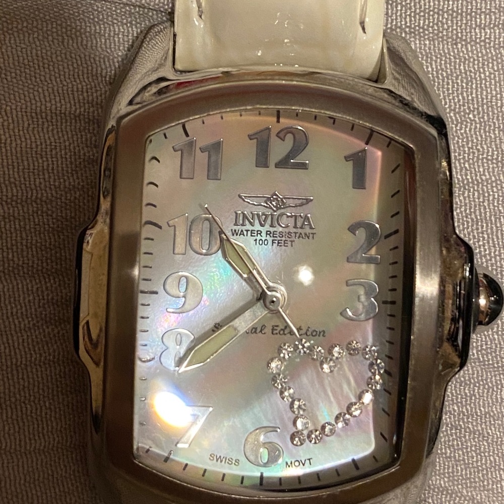 Watch Bundle - Picture 4 of 7